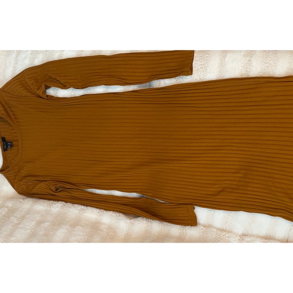 Forever 21, Size: Medium, Color: Dark Mustard - Picture 1 of 2